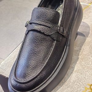 SNEAKER-22